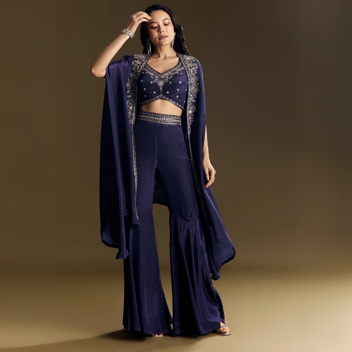 lookbook image shop_this_look_EcLGgQ