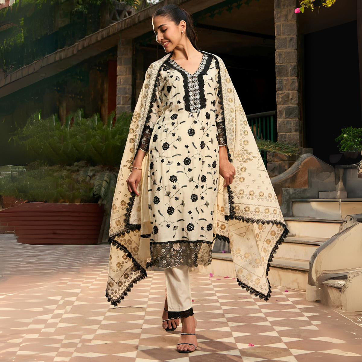 Designer Women’s 3 Piece Kurta Set for Casual & Festive Wear | FW-07
