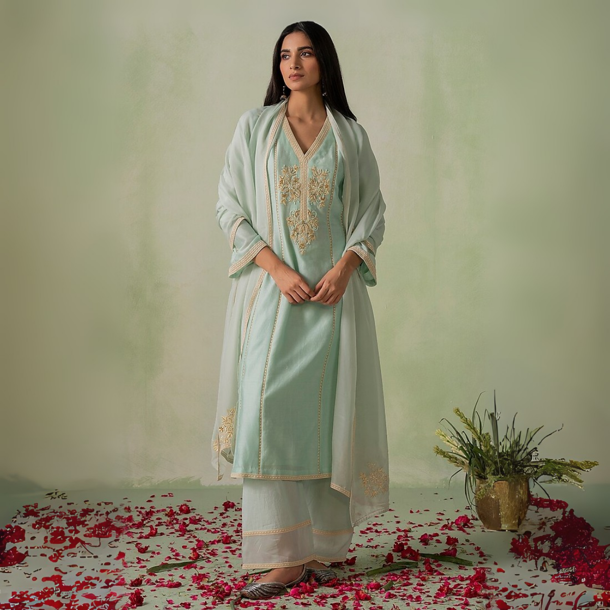 Designer Women’s 3 Piece Kurta Set for Casual & Festive Wear | FW-04