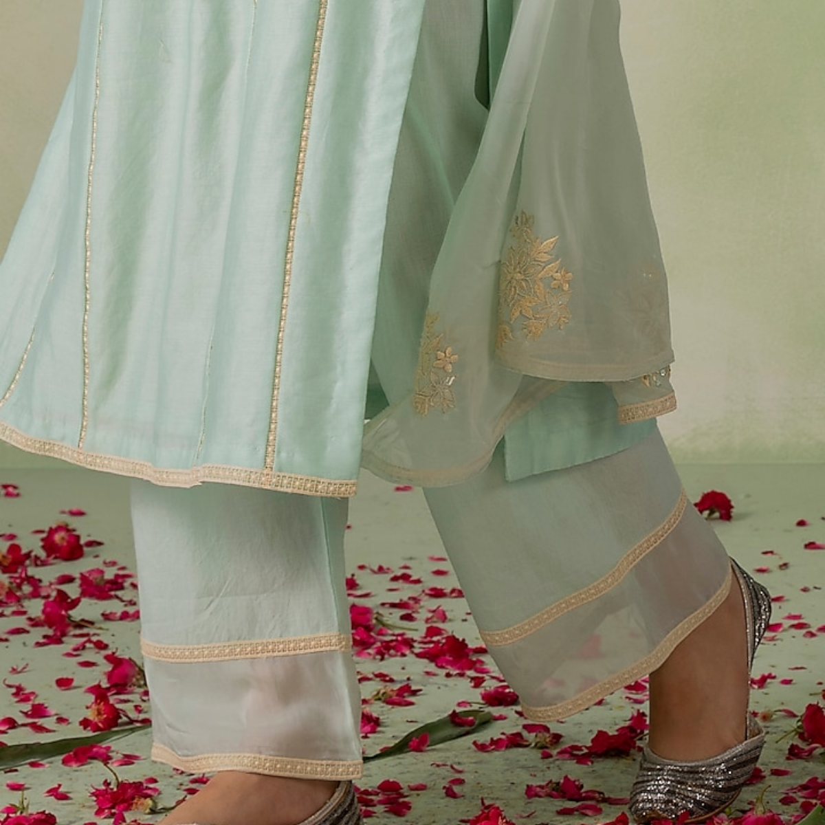 Designer Women’s 3 Piece Kurta Set for Casual & Festive Wear | FW-04